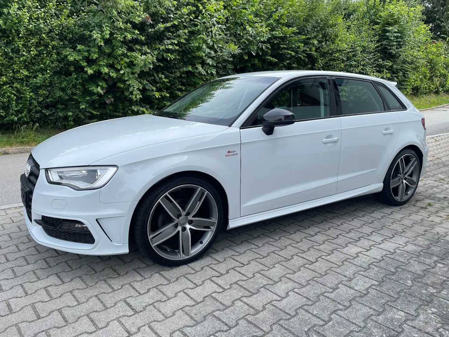 Audi A3 Sportback ambition S Line Navi FIS Blanc - 2