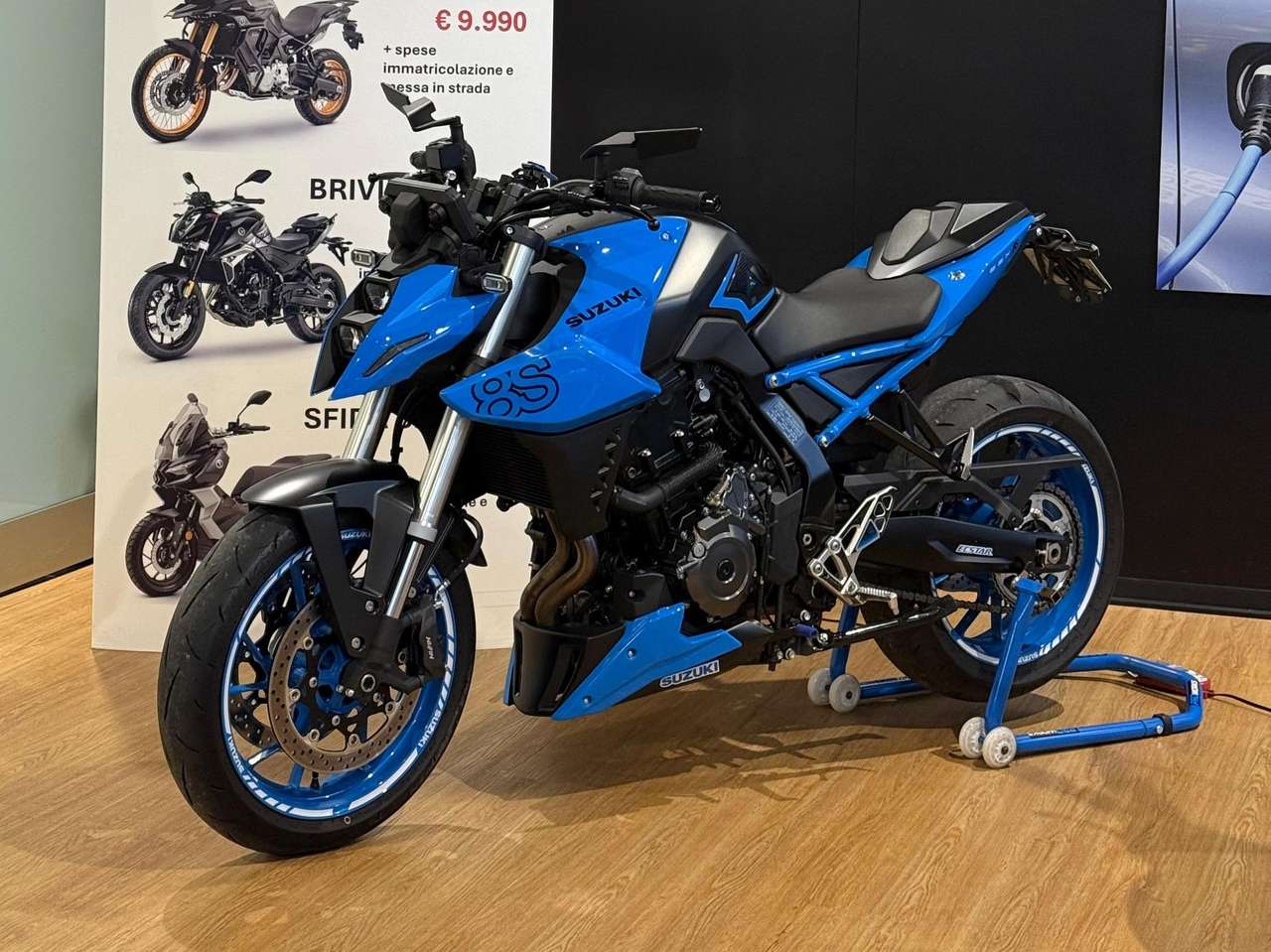 Suzuki GSX 8S 2024