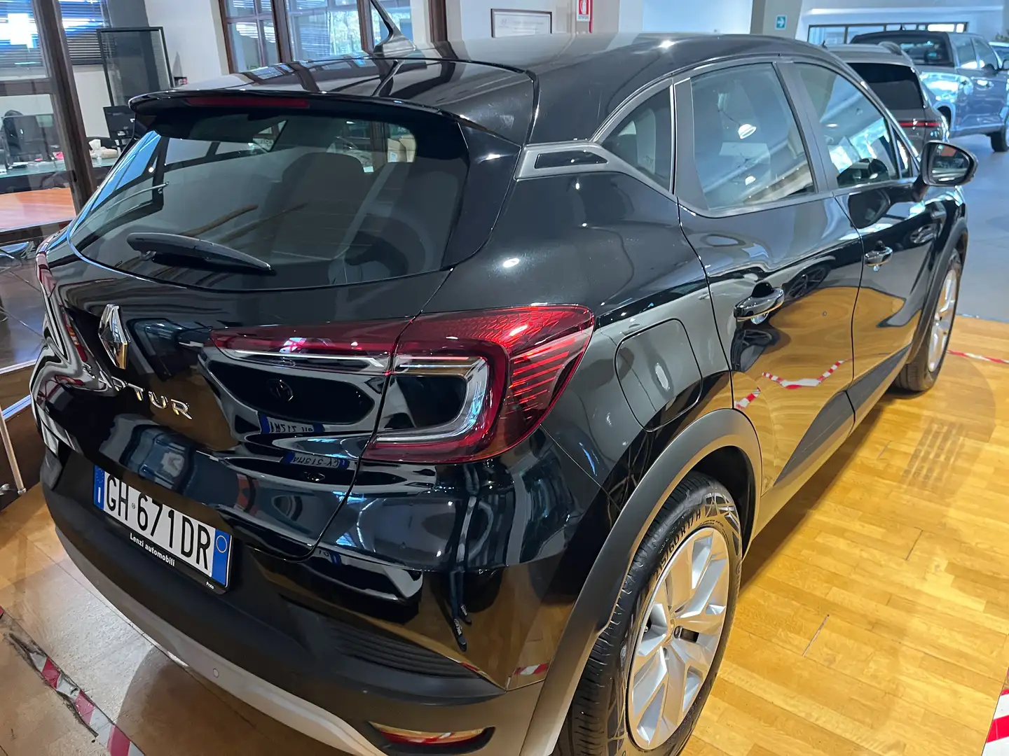 Renault Captur Captur II 2019 1.0 tce Zen Gpl 100cv my21 Noir - 2