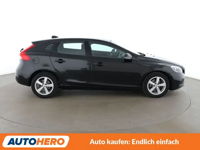 Volvo V40 view 7