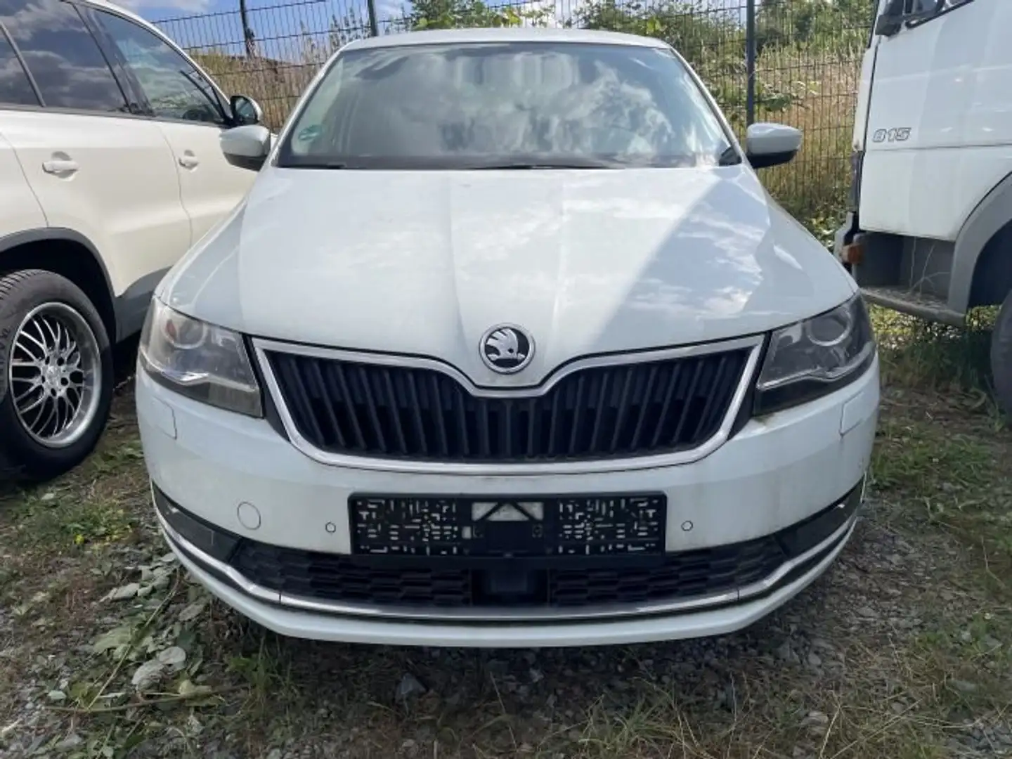 Skoda Rapid/Spaceback Rapid Spaceback 1.0 TSI Cool Edition R Blanc - 1