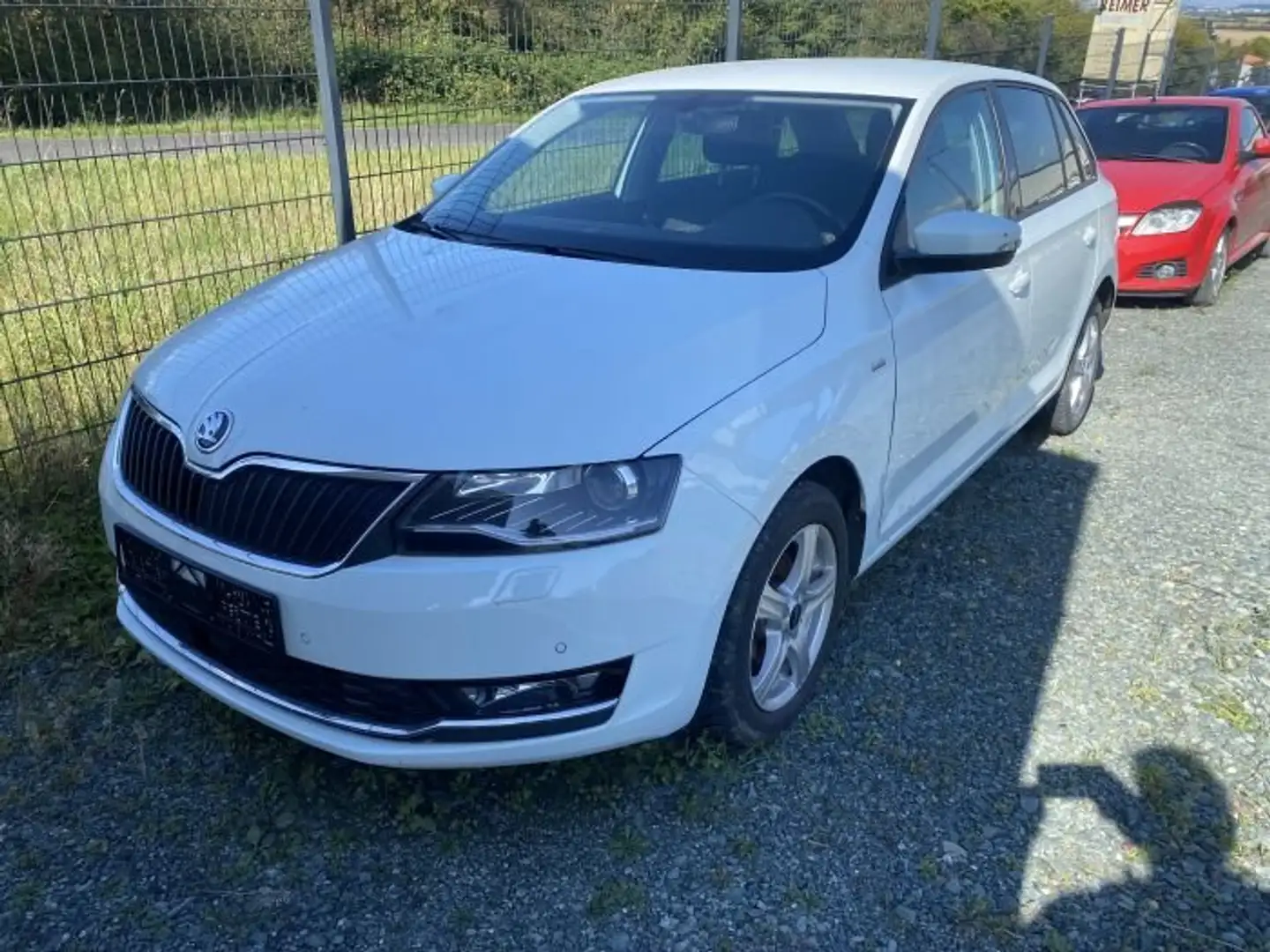 Skoda Rapid/Spaceback Rapid Spaceback 1.0 TSI Cool Edition R Weiß - 2