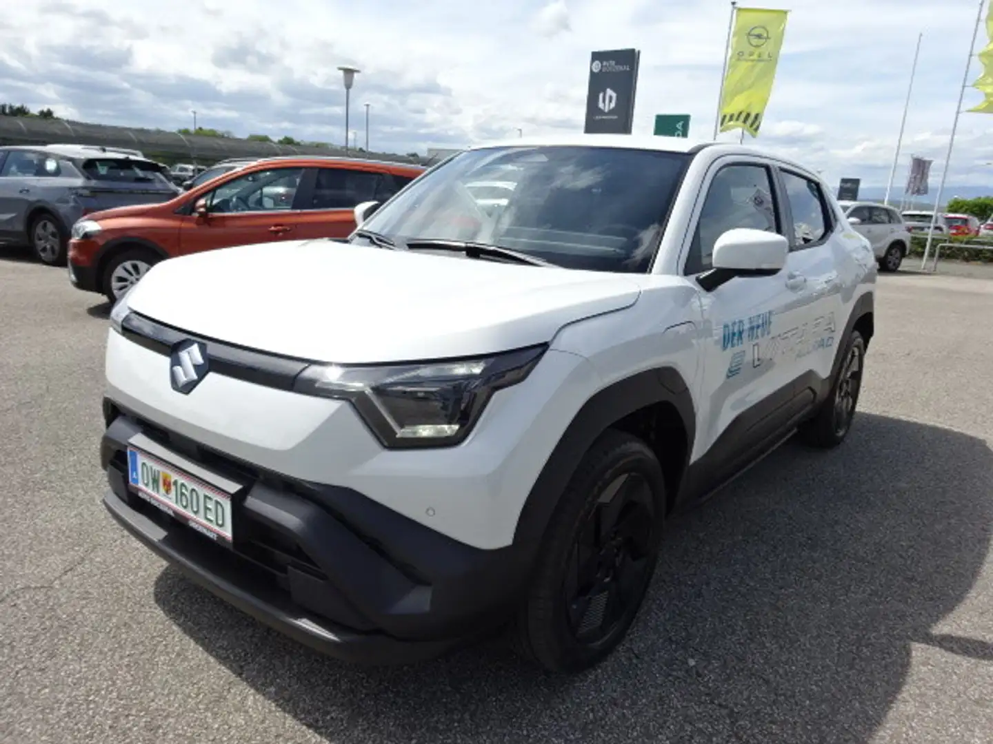 Suzuki Vitara eVitara 61kWh GL+ Allgrip-e Shine Weiß - 2