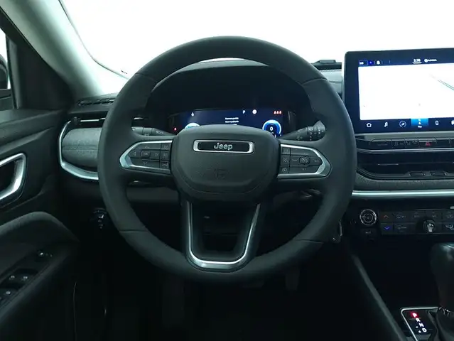 Jeep Compass view 11