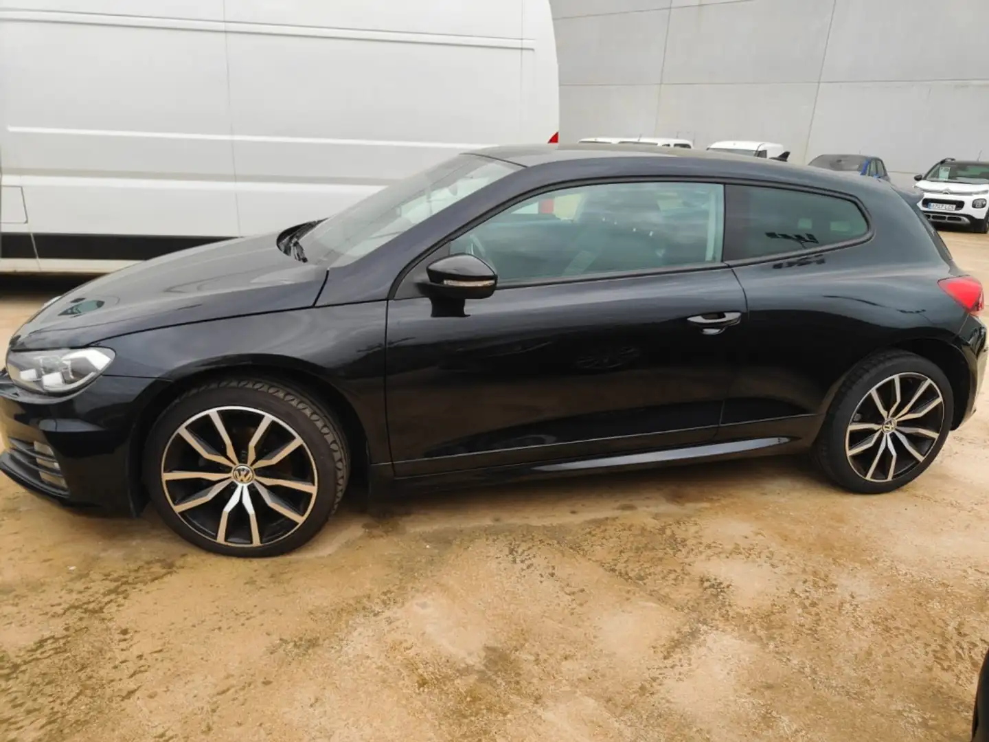 Volkswagen Scirocco 2.0TDI BMT Typhoon by R-Line 110kW Negro - 2
