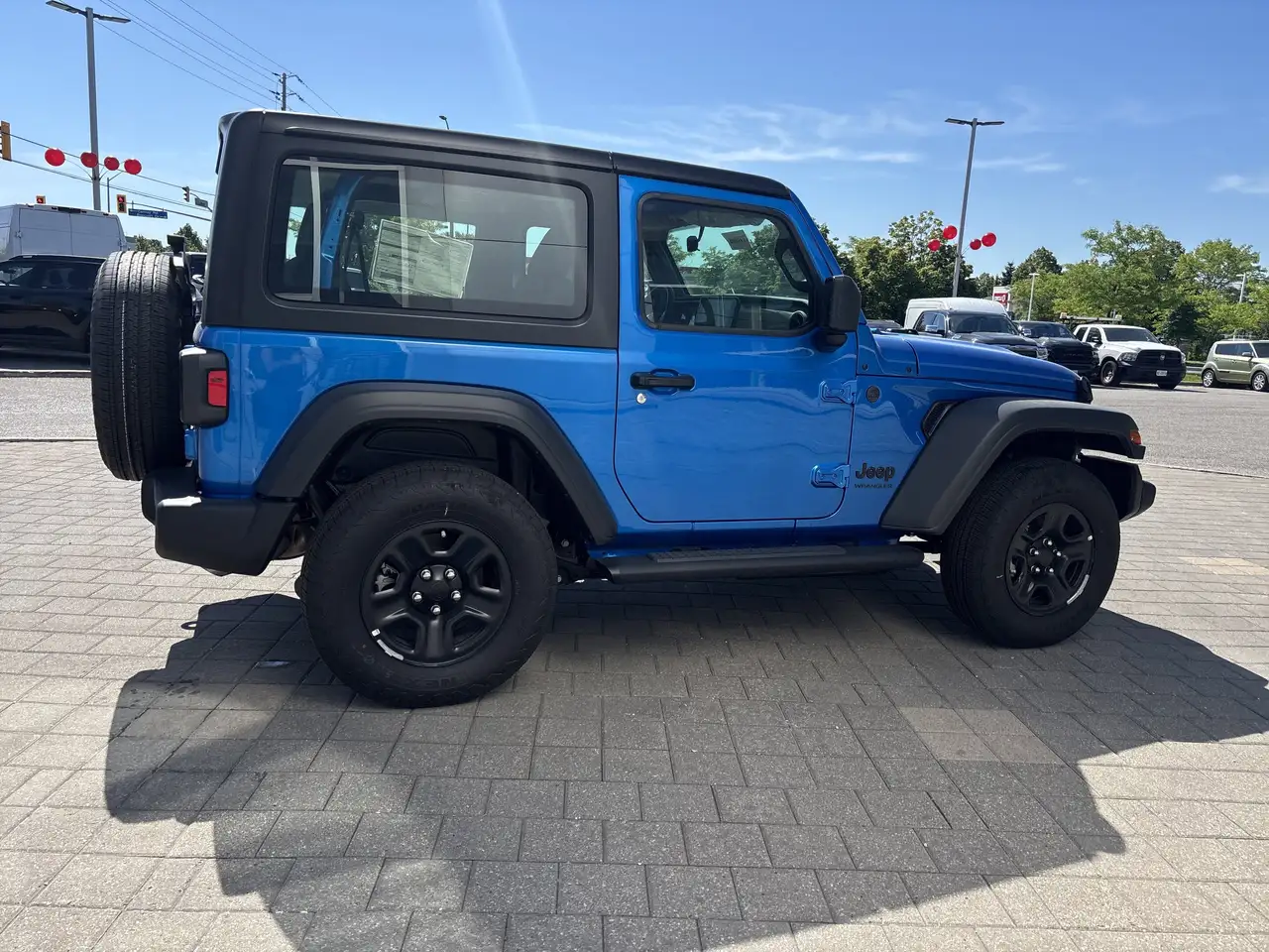 Jeep Wrangler снимка Jeep Wrangler