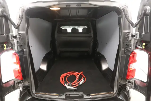 Toyota Proace view 8
