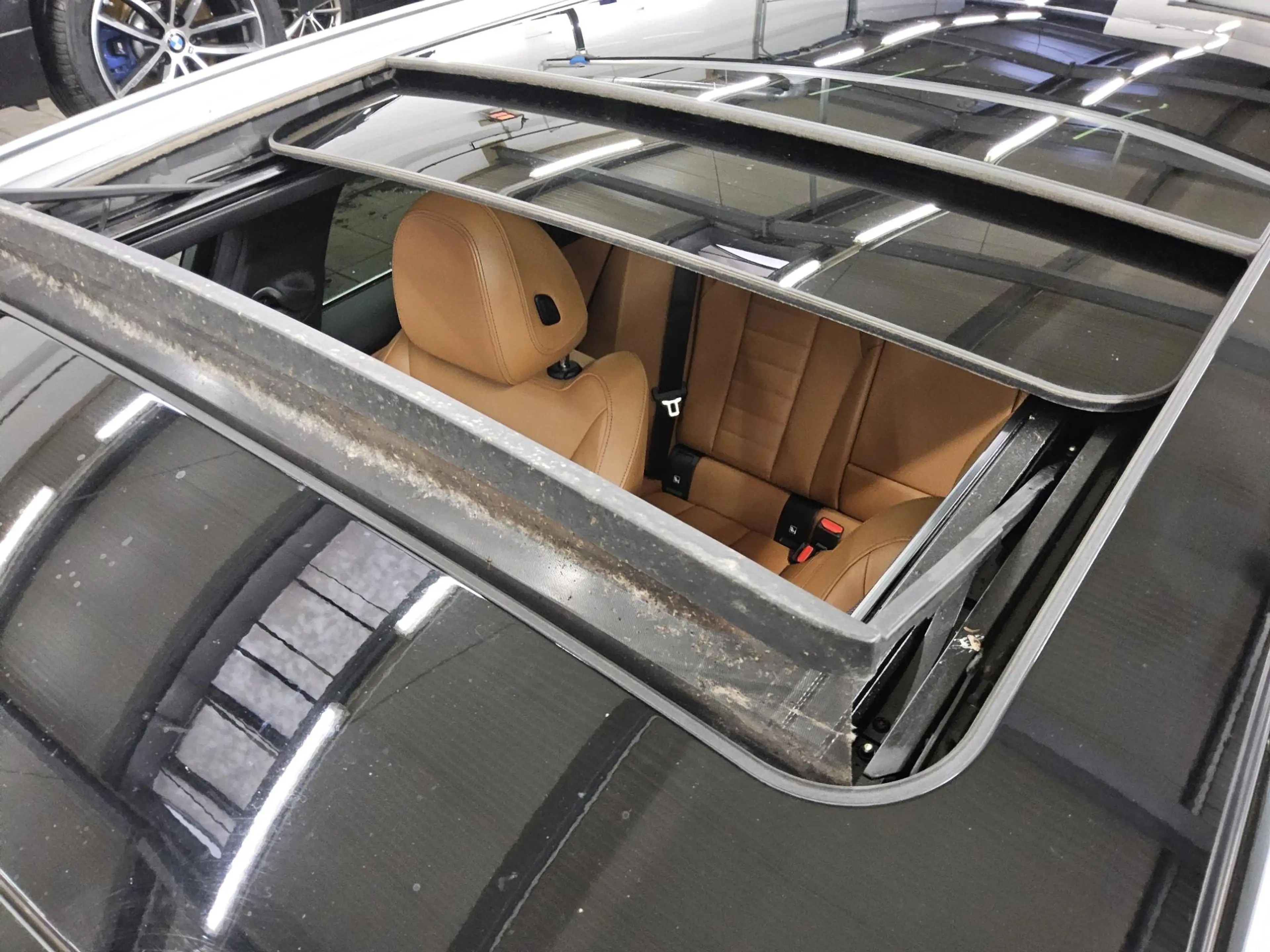 BMW 330 330DA LEDER NAVI SPORTSITZE RADIO TEMPO MFL PANO SHZ VC PDC ACC SOUND LED RfK — photo 12