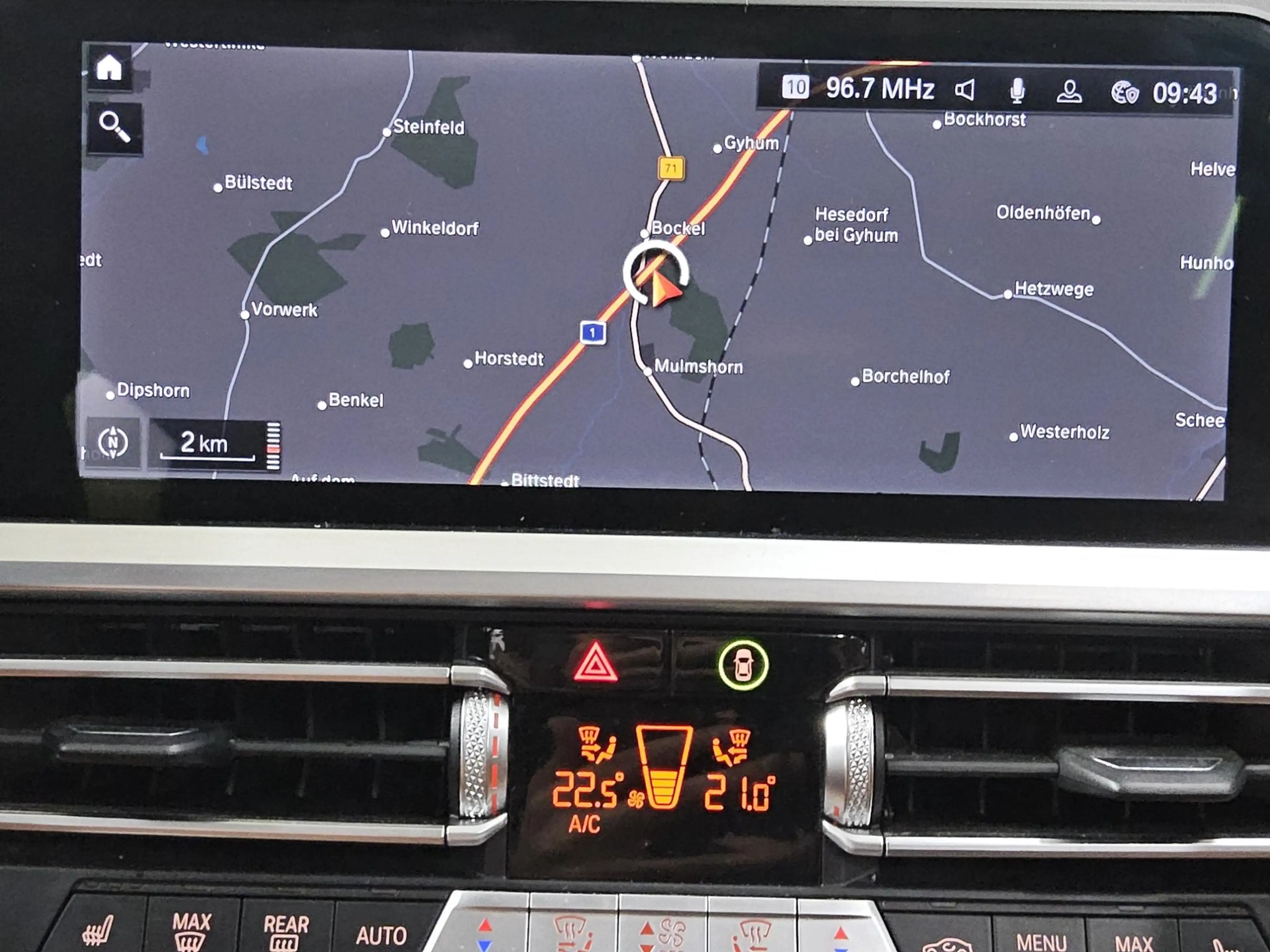 BMW 330 330DA LEDER NAVI SPORTSITZE RADIO TEMPO MFL PANO SHZ VC PDC ACC SOUND LED RfK — photo 7
