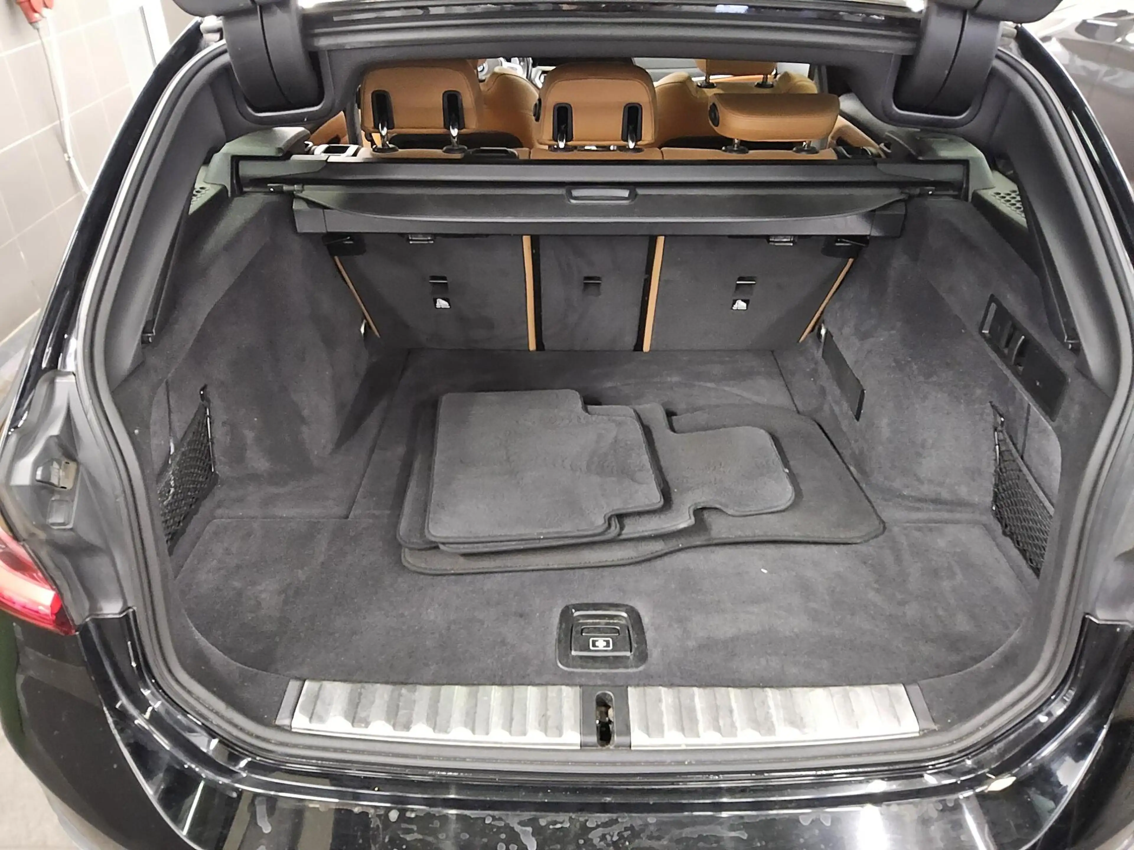 BMW 330 330DA LEDER NAVI SPORTSITZE RADIO TEMPO MFL PANO SHZ VC PDC ACC SOUND LED RfK — photo 13