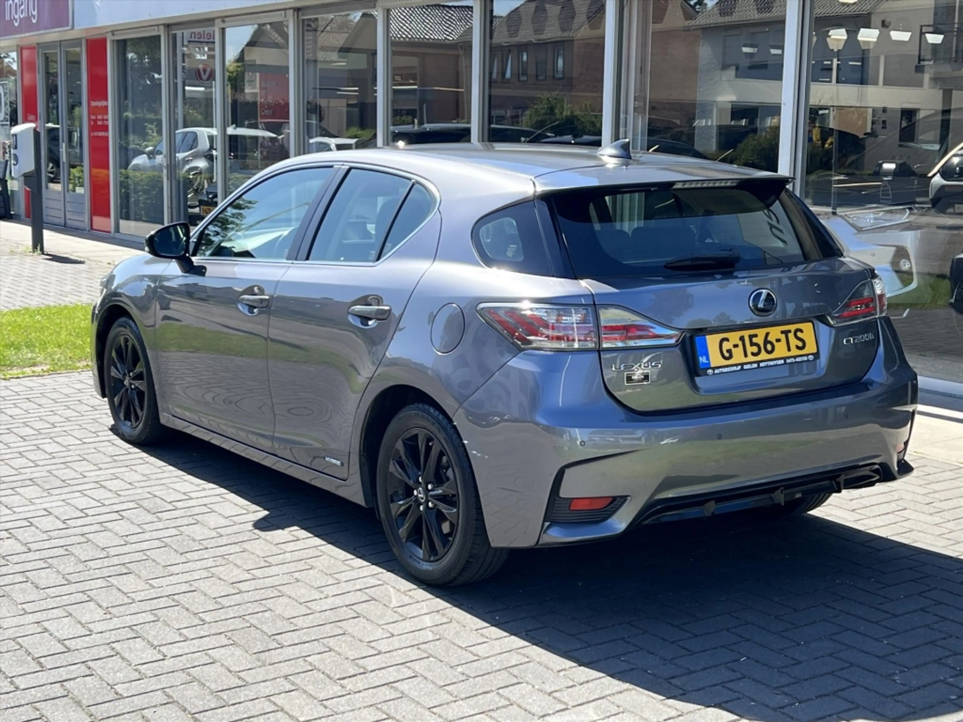 Lexus CT 200h Executive | Half leer, Parkeersensoren, Stoelverwa — photo 3