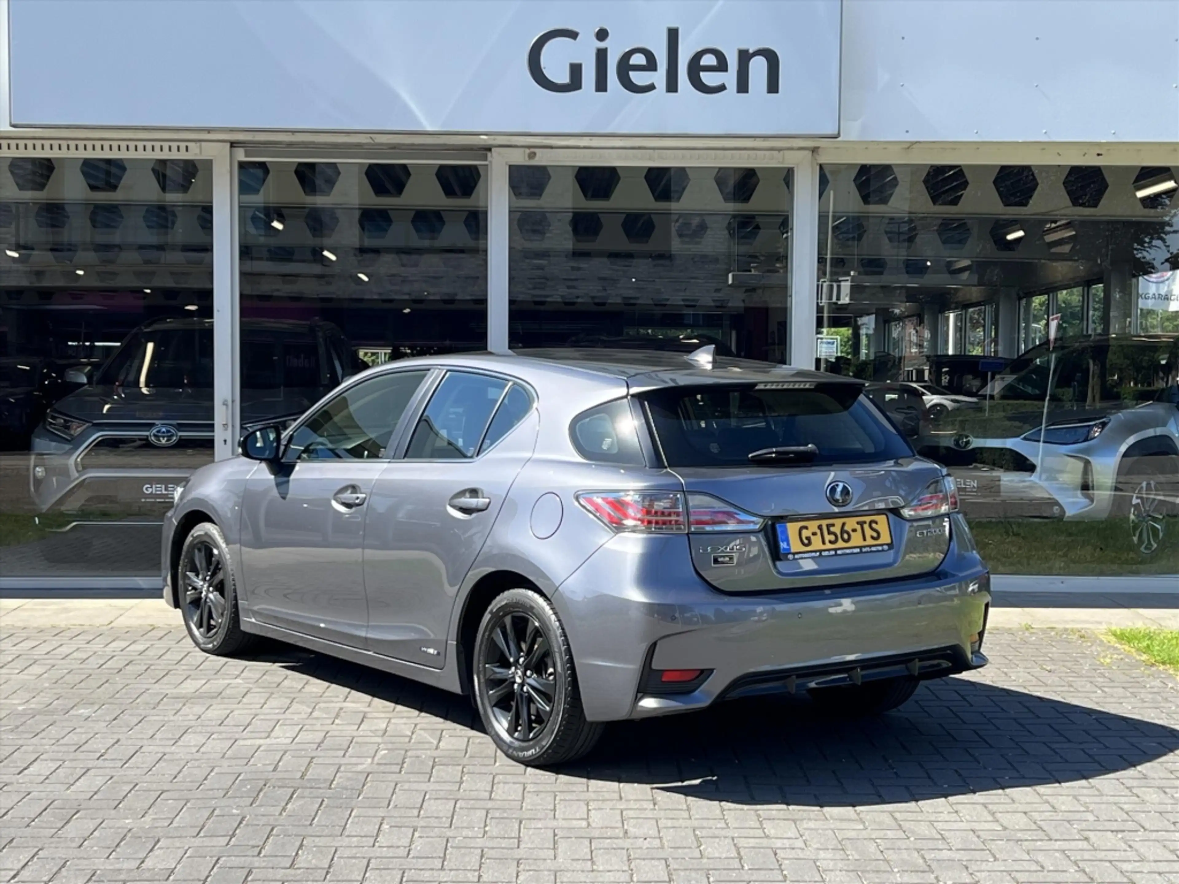 Lexus CT 200h Executive | Half leer, Parkeersensoren, Stoelverwa — photo 30