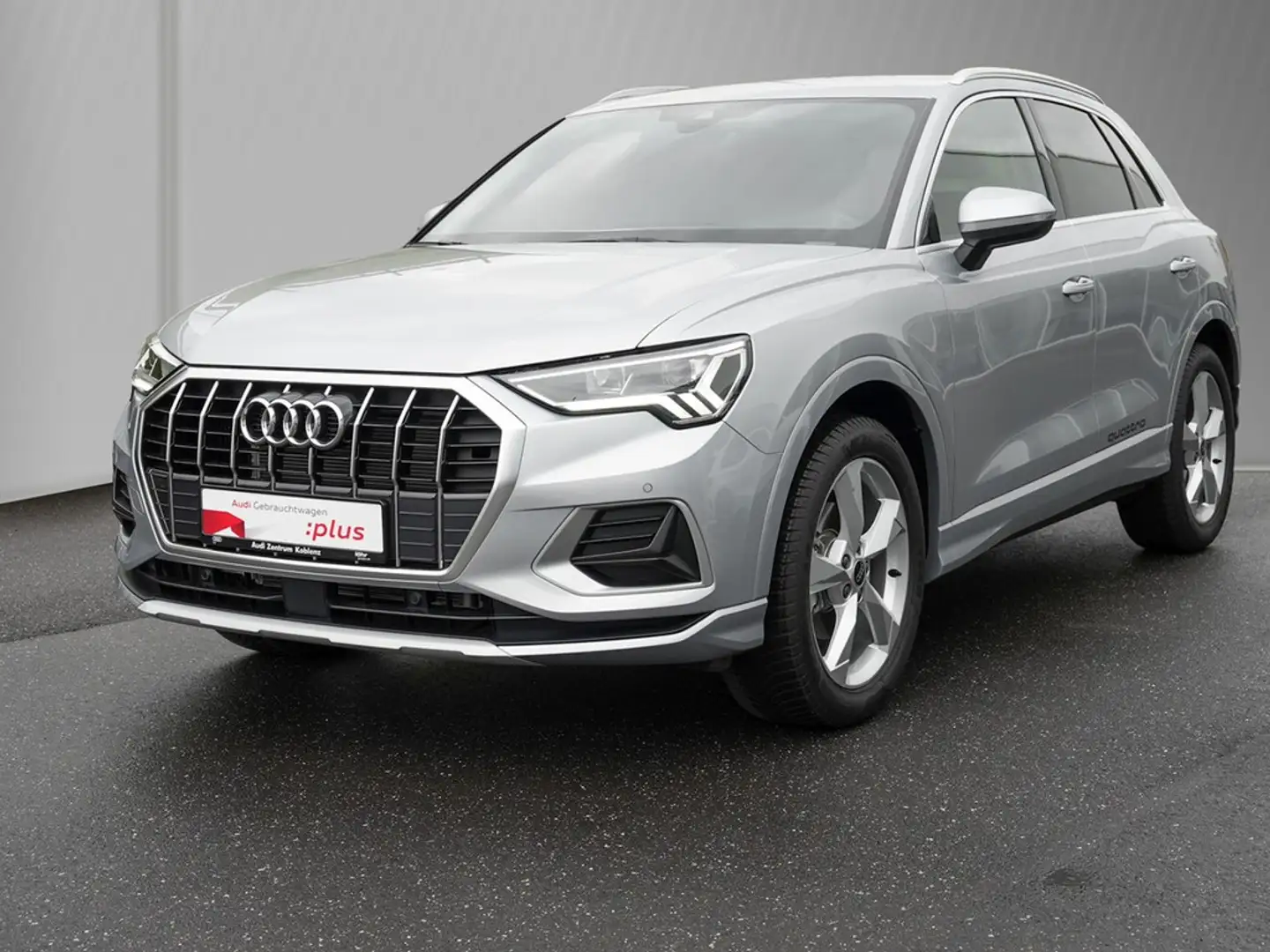 Audi Q3 35 TFSI advanced AHK Kamera SONOS Sportsitze Silber - 2