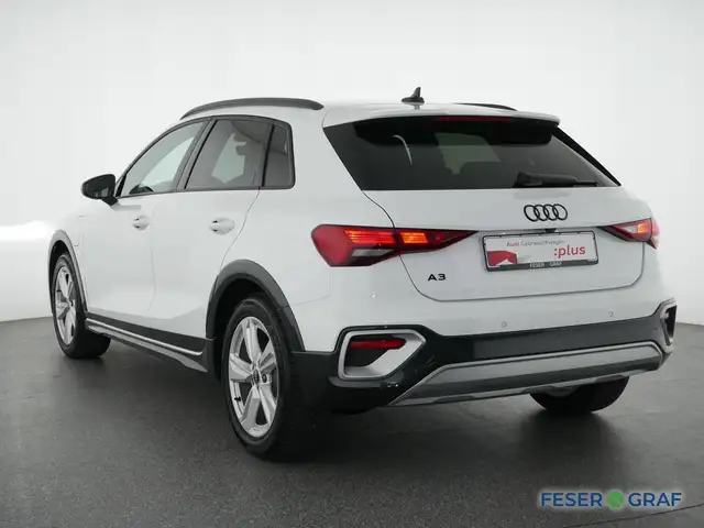Audi A3 view 11