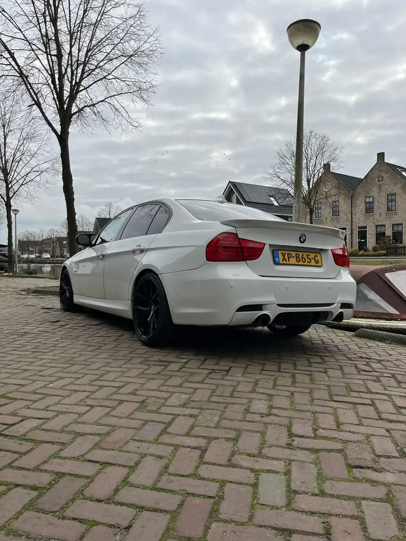 BMW 335 335i Beyaz - 2