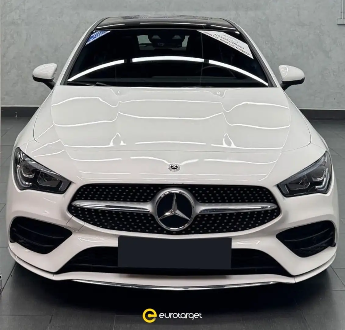 Mercedes-Benz CLA 200 Automatic Shooting Brake Premium Bianco - 1