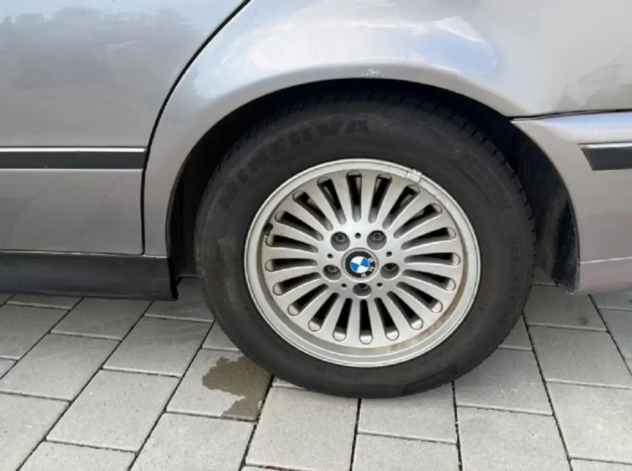 BMW 523 i E39, foto 5