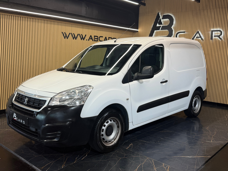Peugeot Partner 1.6HDI ** 3 PLACES ** GARANTIE 12 MOIS ** — photo 4