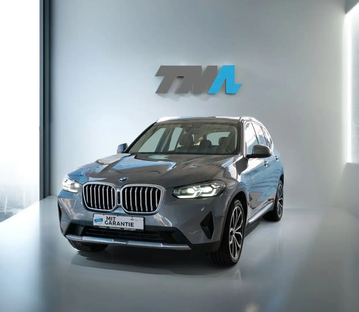 BMW X3 xD20d LASER PANO 360°KAM Lenk.Hzg. Sitzbelüft. Gris - 1