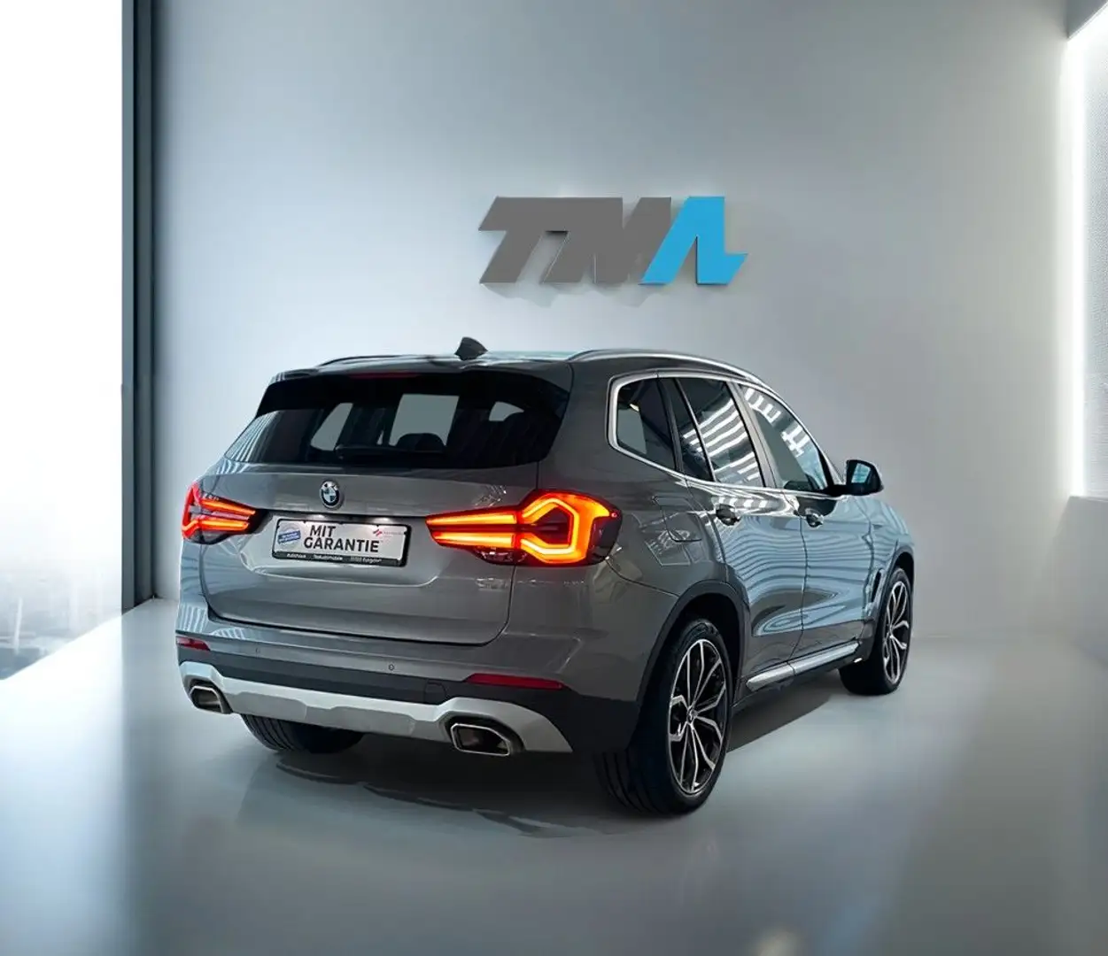 BMW X3 xD20d LASER PANO 360°KAM Lenk.Hzg. Sitzbelüft. Gris - 2