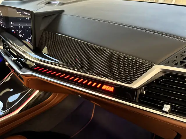 BMW X7 M M60i Individual/Carbon/7-Sitzer/B&W/Massage/Sky Ansicht 33