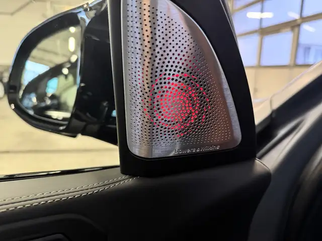 BMW X7 M M60i Individual/Carbon/7-Sitzer/B&W/Massage/Sky Ansicht 15