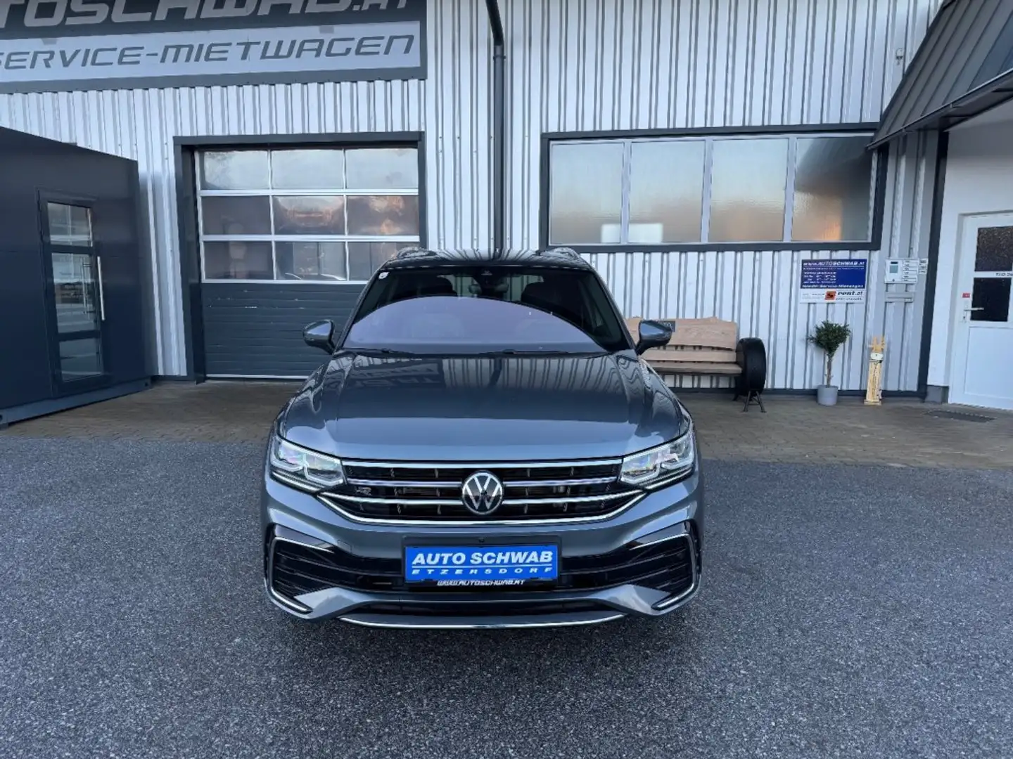 Volkswagen Tiguan DSG 4-motion Allspace R-Line 2.0 TDI Grau - 2
