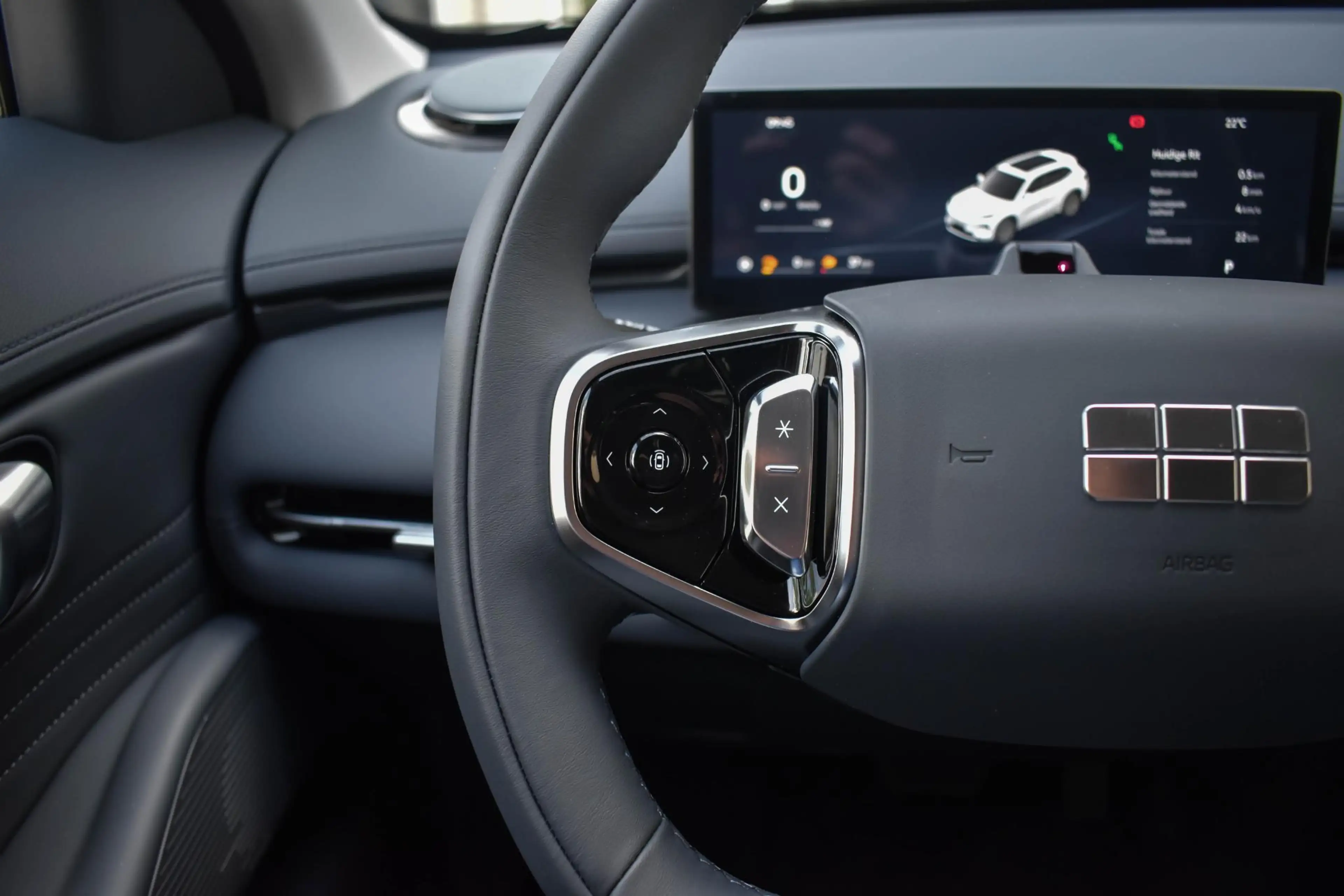 Geely Starray EM-i 1.5 Max+ Pano 360 Camera Stoel verwarming/massage — photo 14