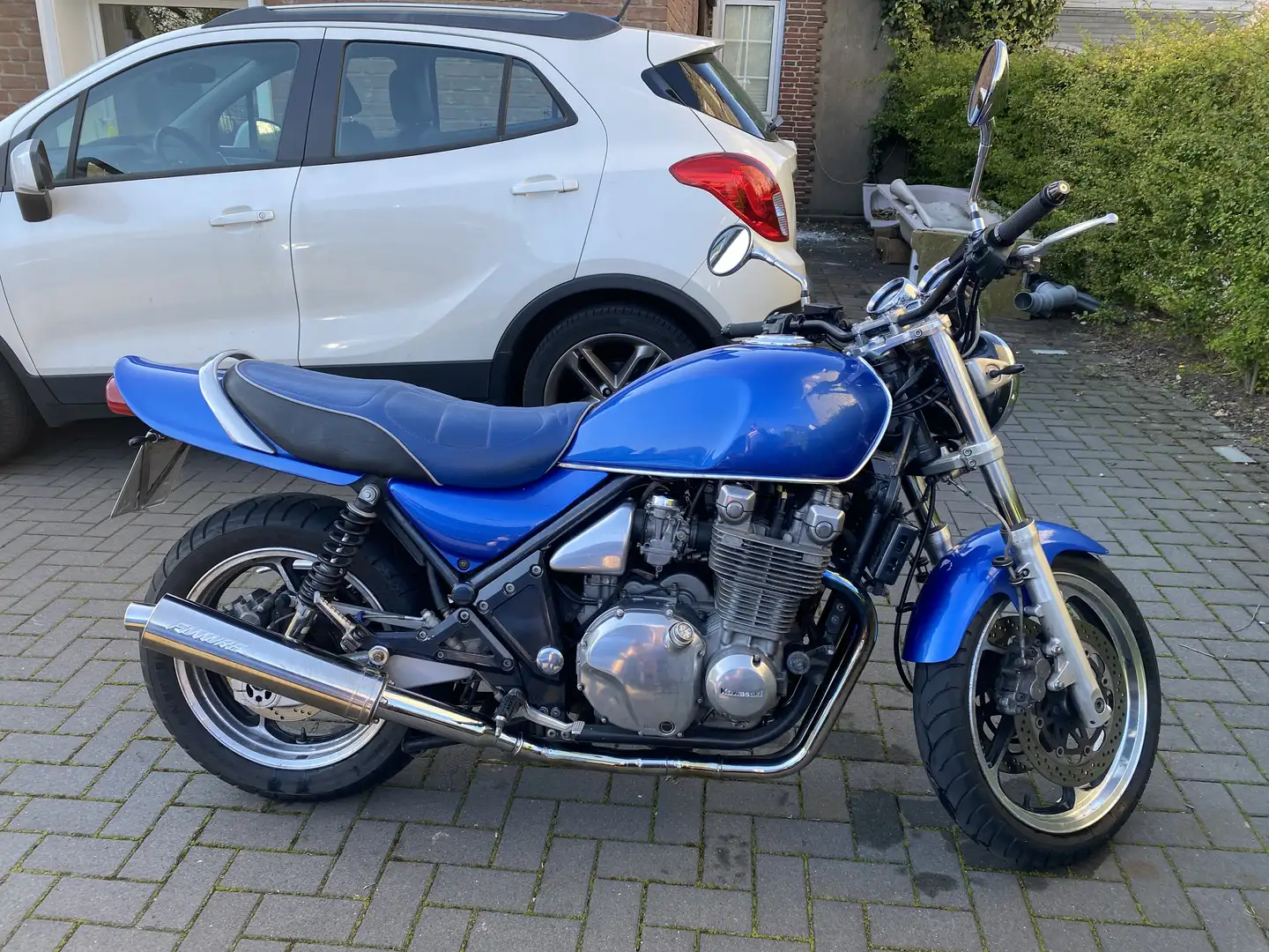 Kawasaki Zephyr 1100 Bleu - 2