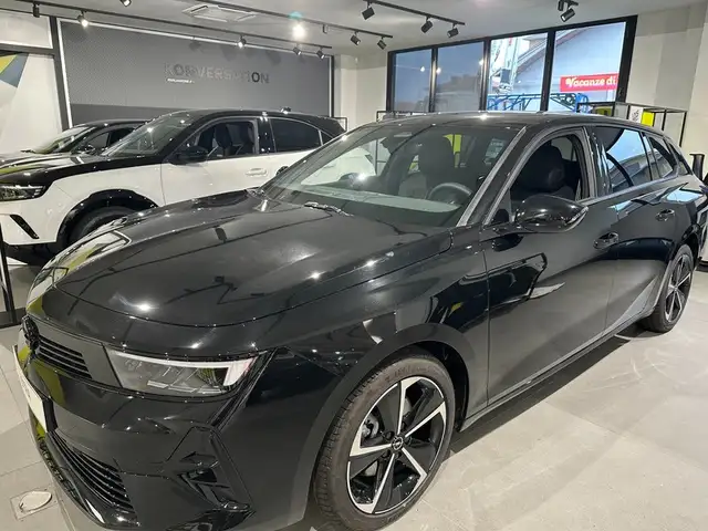 Opel Astra Sports Tourer 1.2 Turbo GS