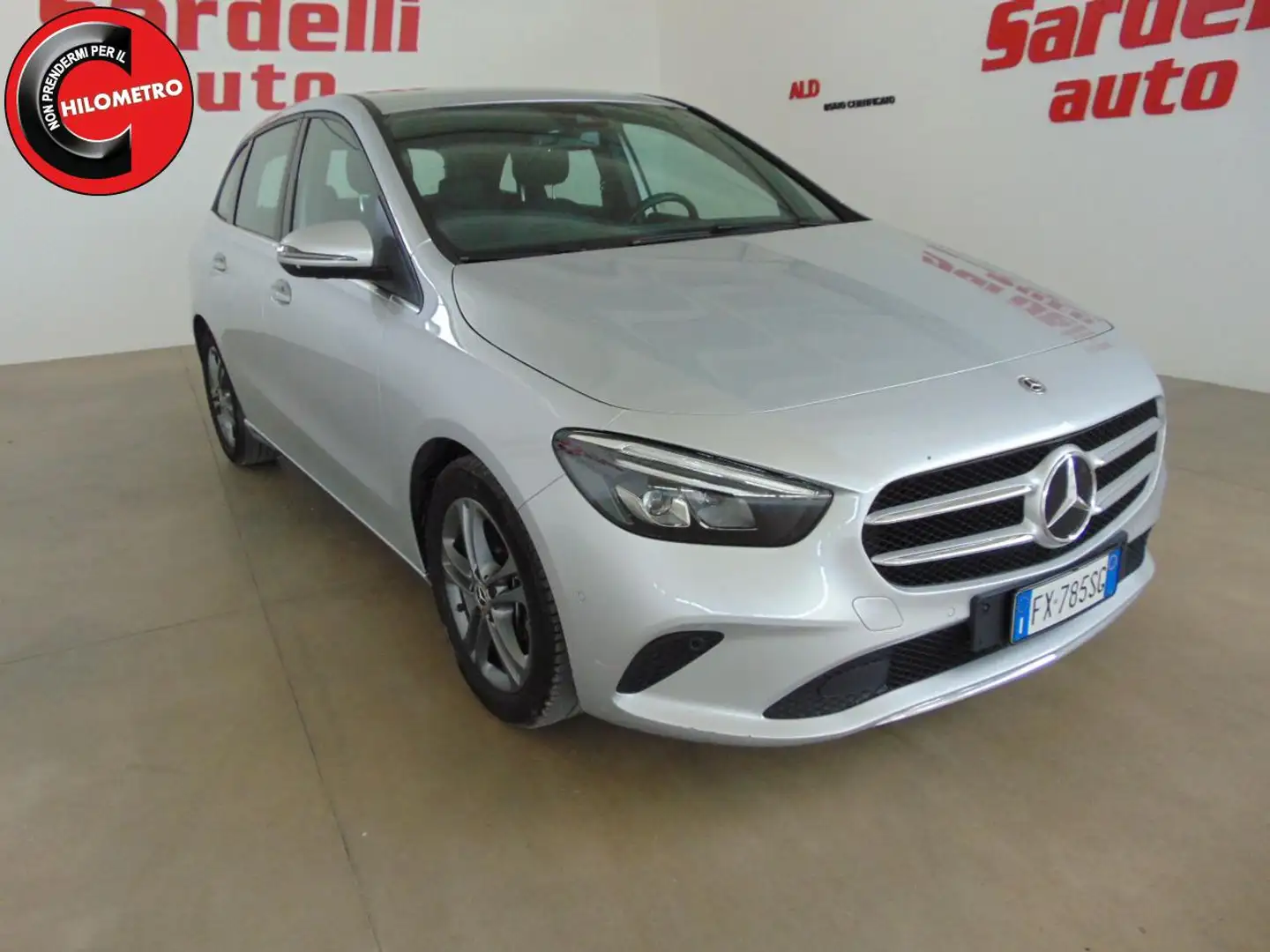 Mercedes-Benz B 180 d Automatic Business Extra Gris - 2