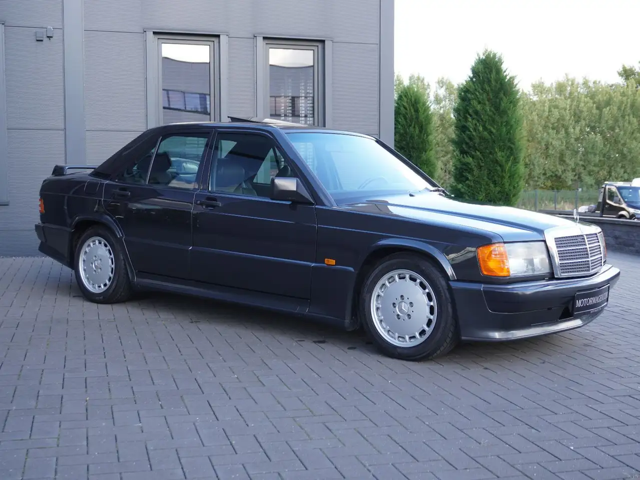 Mercedes-Benz 190 E 2,3 16 V, foto 2