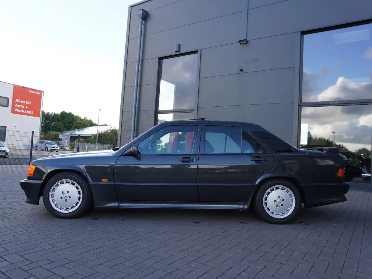 Mercedes-Benz 190 E 2,3 16 V, foto 6