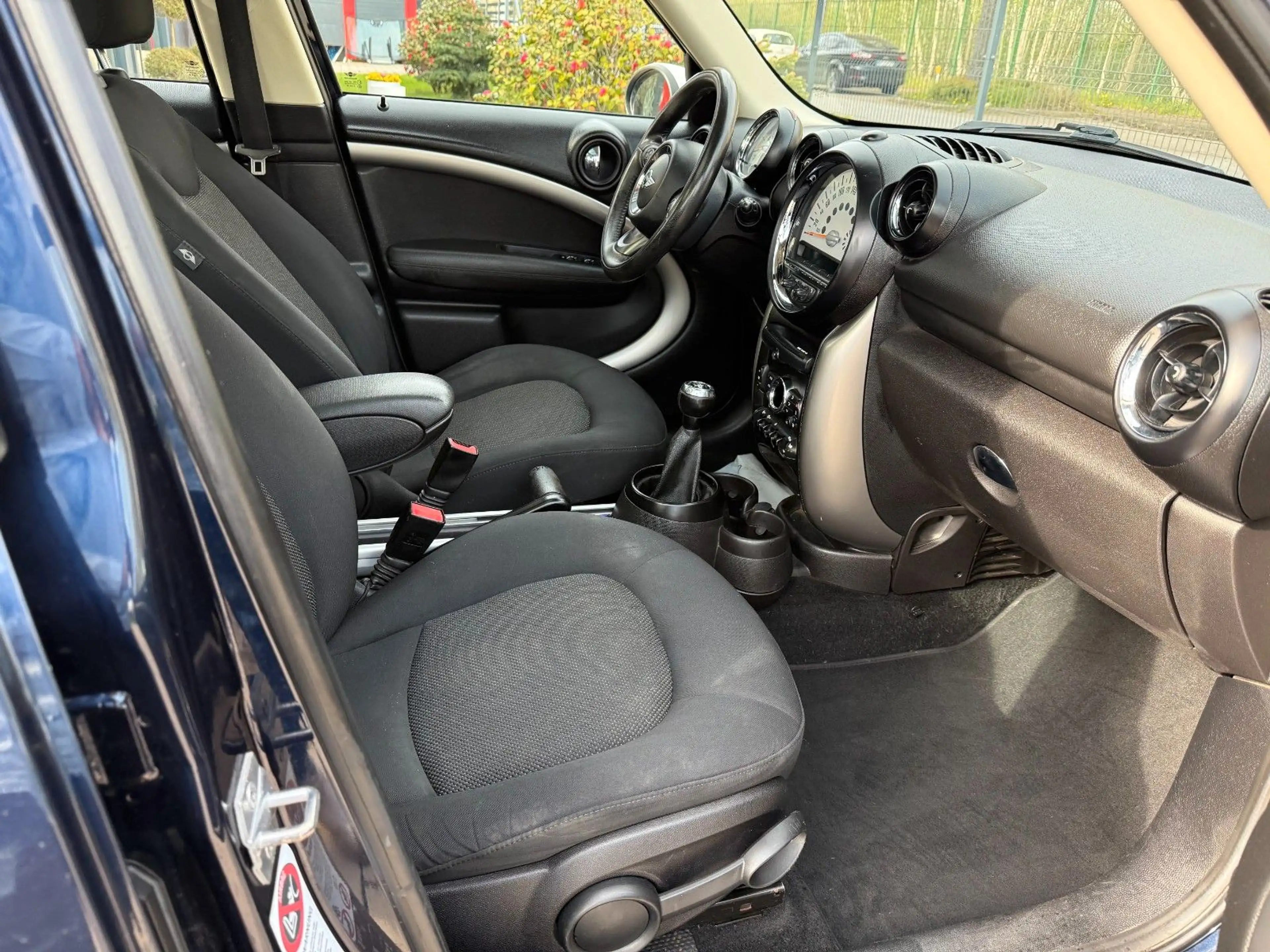 MINI Cooper D Countryman(Insp.neu/Tüv 05.27/ab.AHK) — photo 8