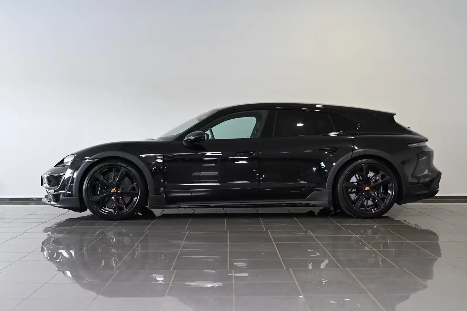 Porsche Taycan TURBO Cross Turismo (22/23) CHRONO, 21, BOSE, Noir - 2