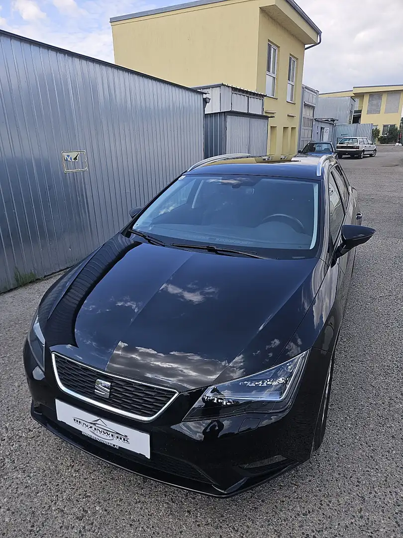 SEAT Leon ST Executive 1,6 TDI CR Start-Stopp Schwarz - 2