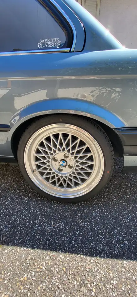 BMW 318i, foto 6
