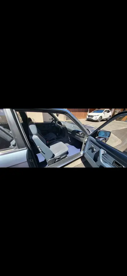 BMW 318i, foto 5
