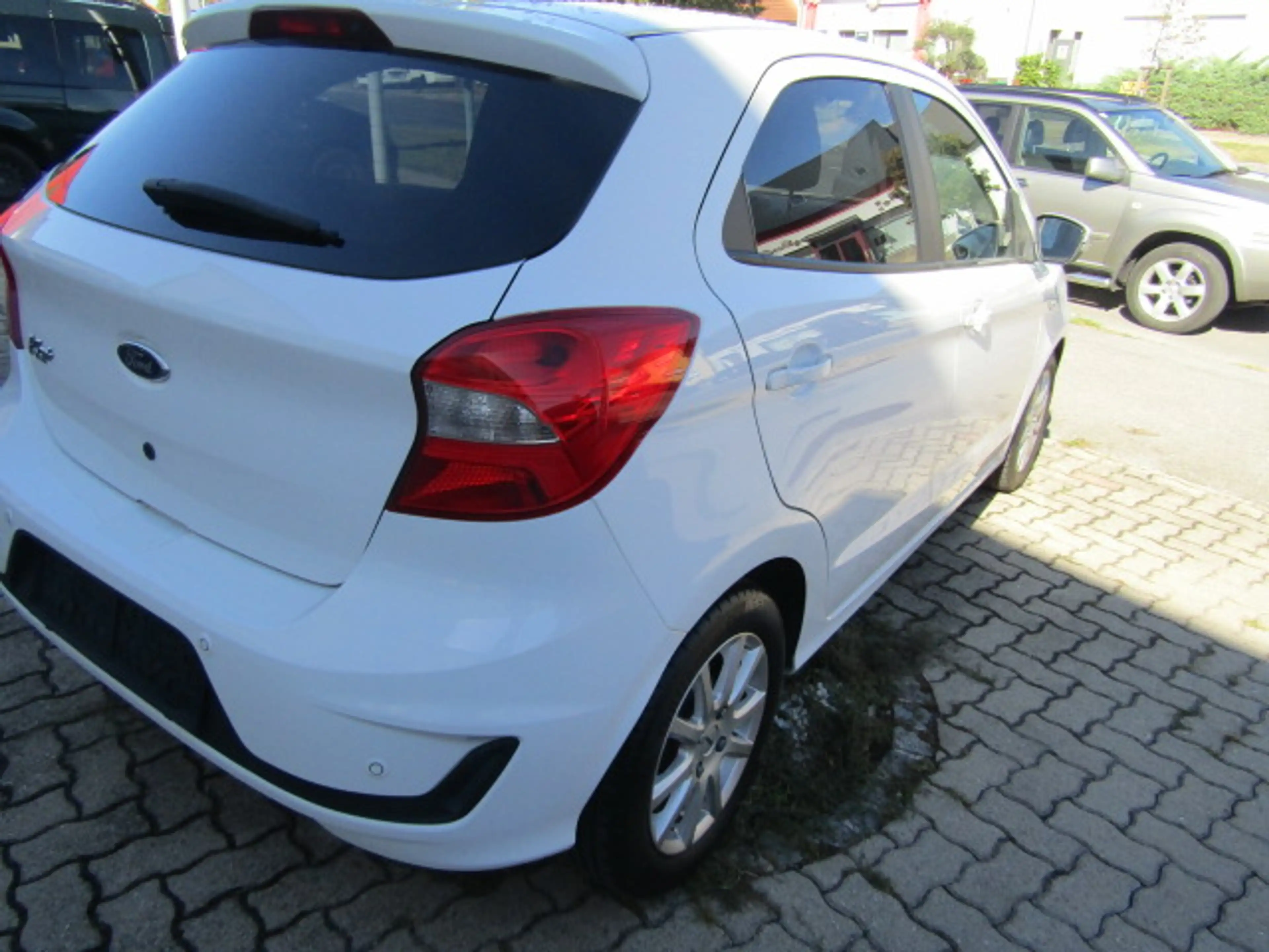 Ford Ka/Ka+ Ka 1,2 Trend Trend — photo 3