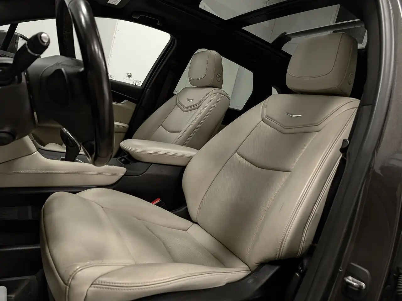 Cadillac XT5 снимка Cadillac XT5