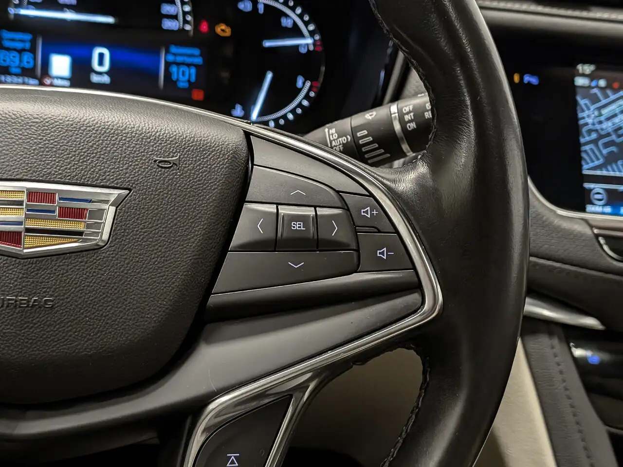 Cadillac XT5 снимка Cadillac XT5