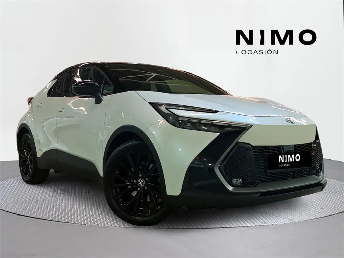 Toyota C-HR 200H GR Sport AWD - 1