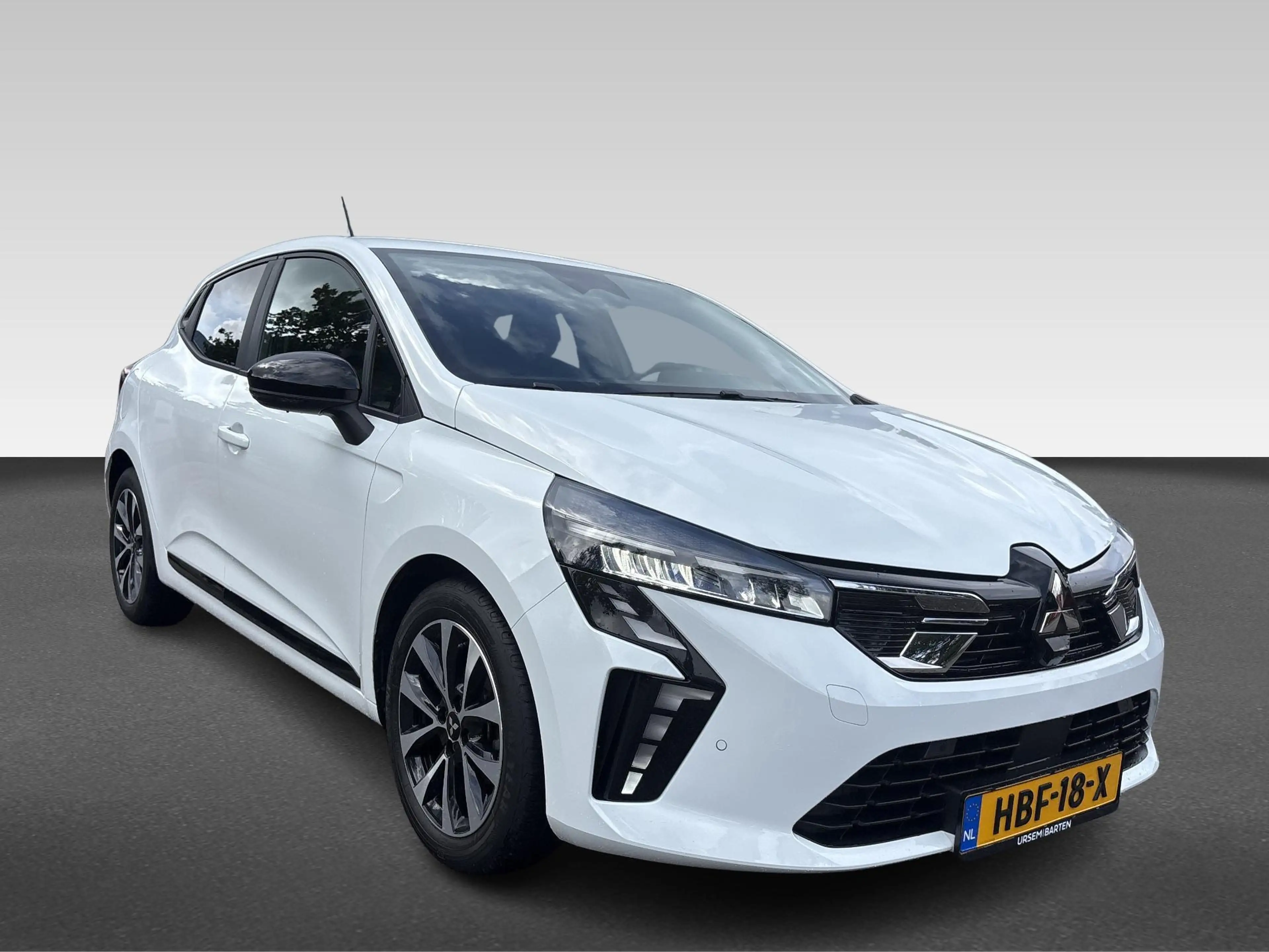 Mitsubishi Colt 1.0T MT Intense | Achteruitrijcamera | Apple Carpl — photo 8