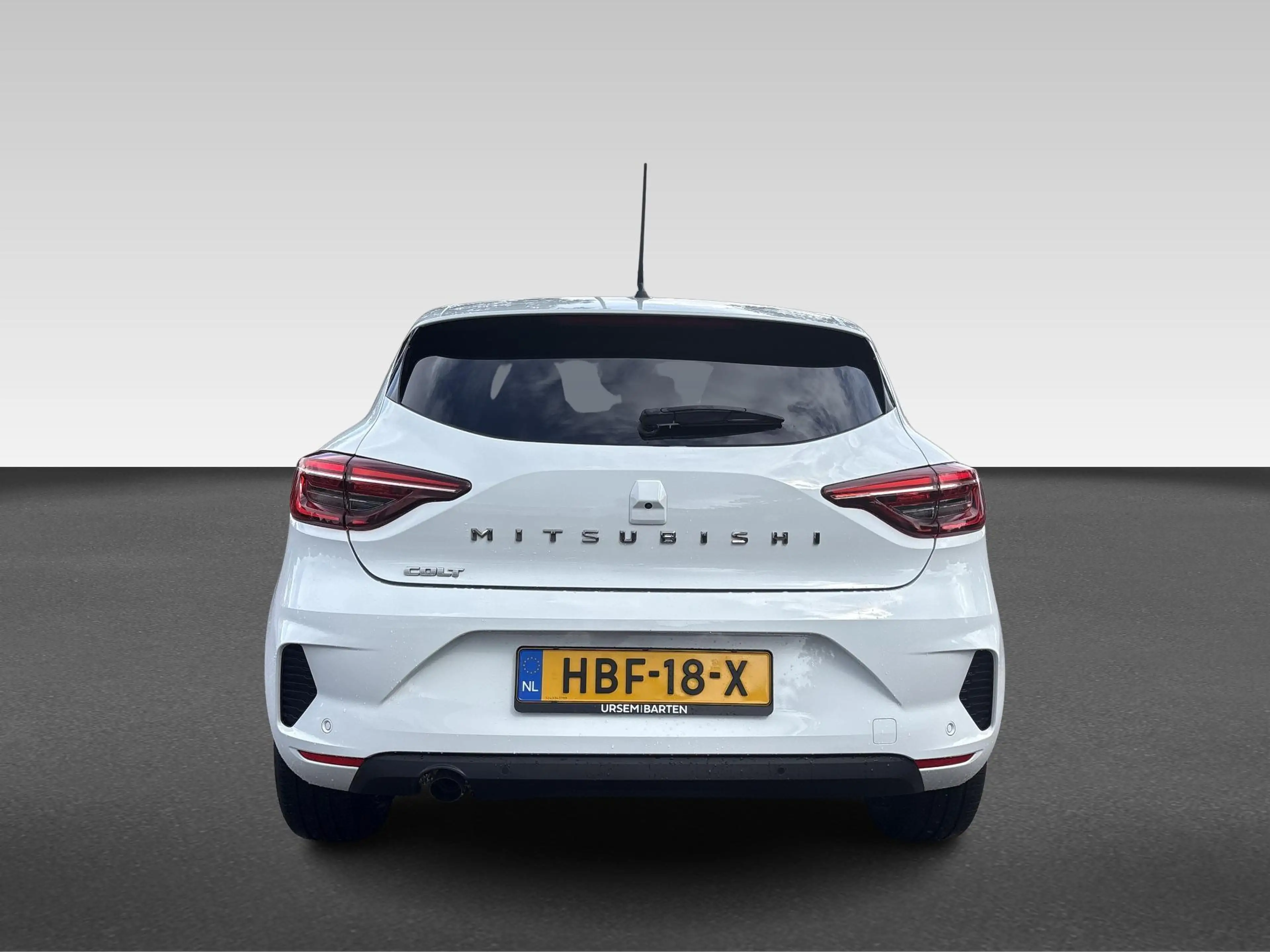 Mitsubishi Colt 1.0T MT Intense | Achteruitrijcamera | Apple Carpl — photo 10