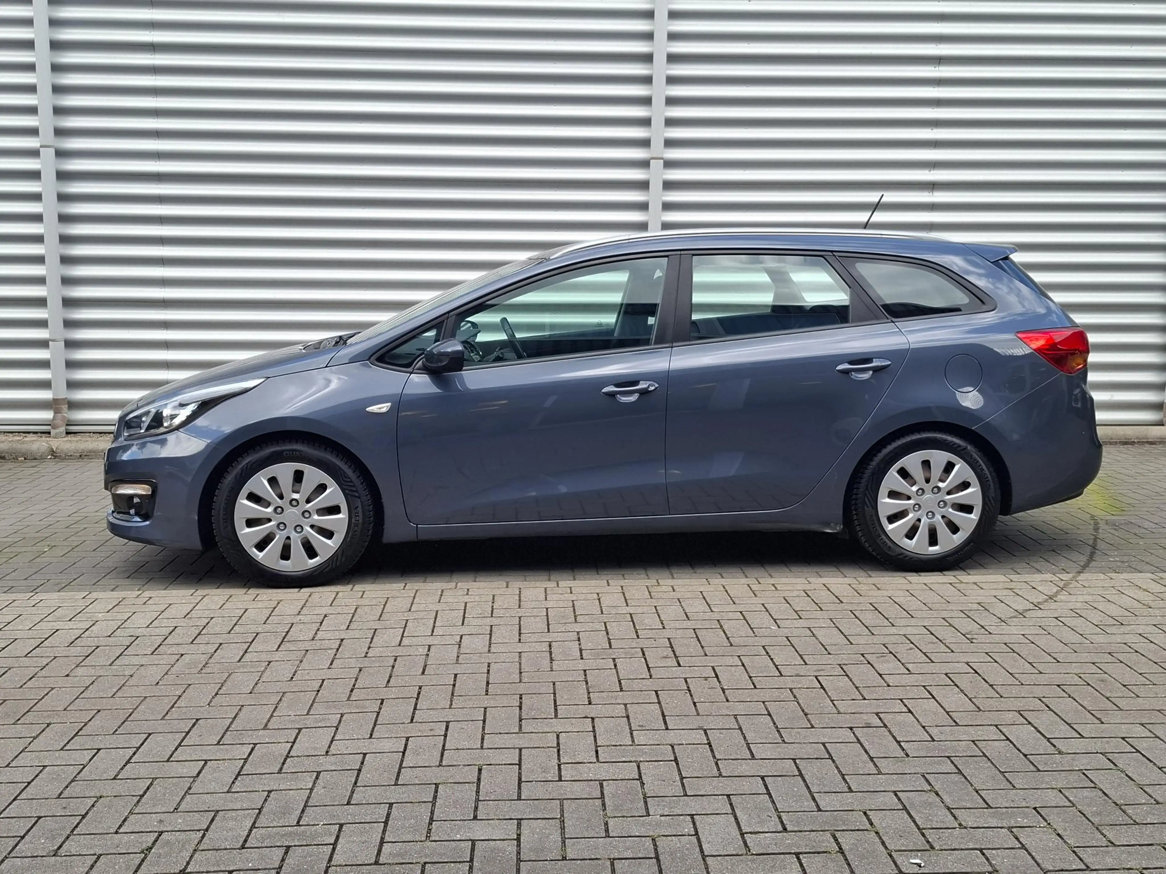Kia Ceed SW / cee'd SW Sportswagon 1.4 GDi Navigator Airco/Nav/Cam — photo 2