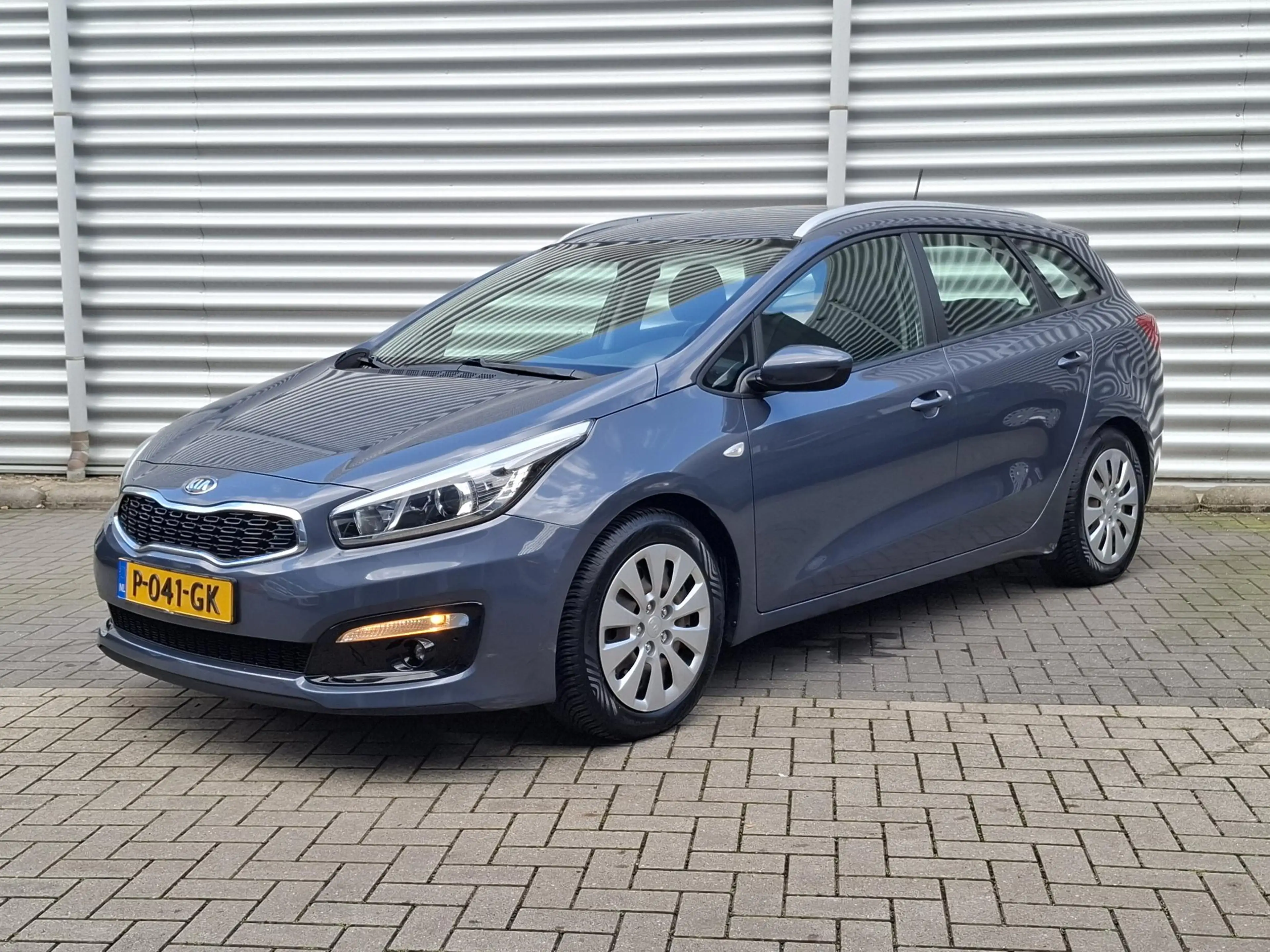 Kia Ceed SW / cee'd SW Sportswagon 1.4 GDi Navigator Airco/Nav/Cam — photo 3