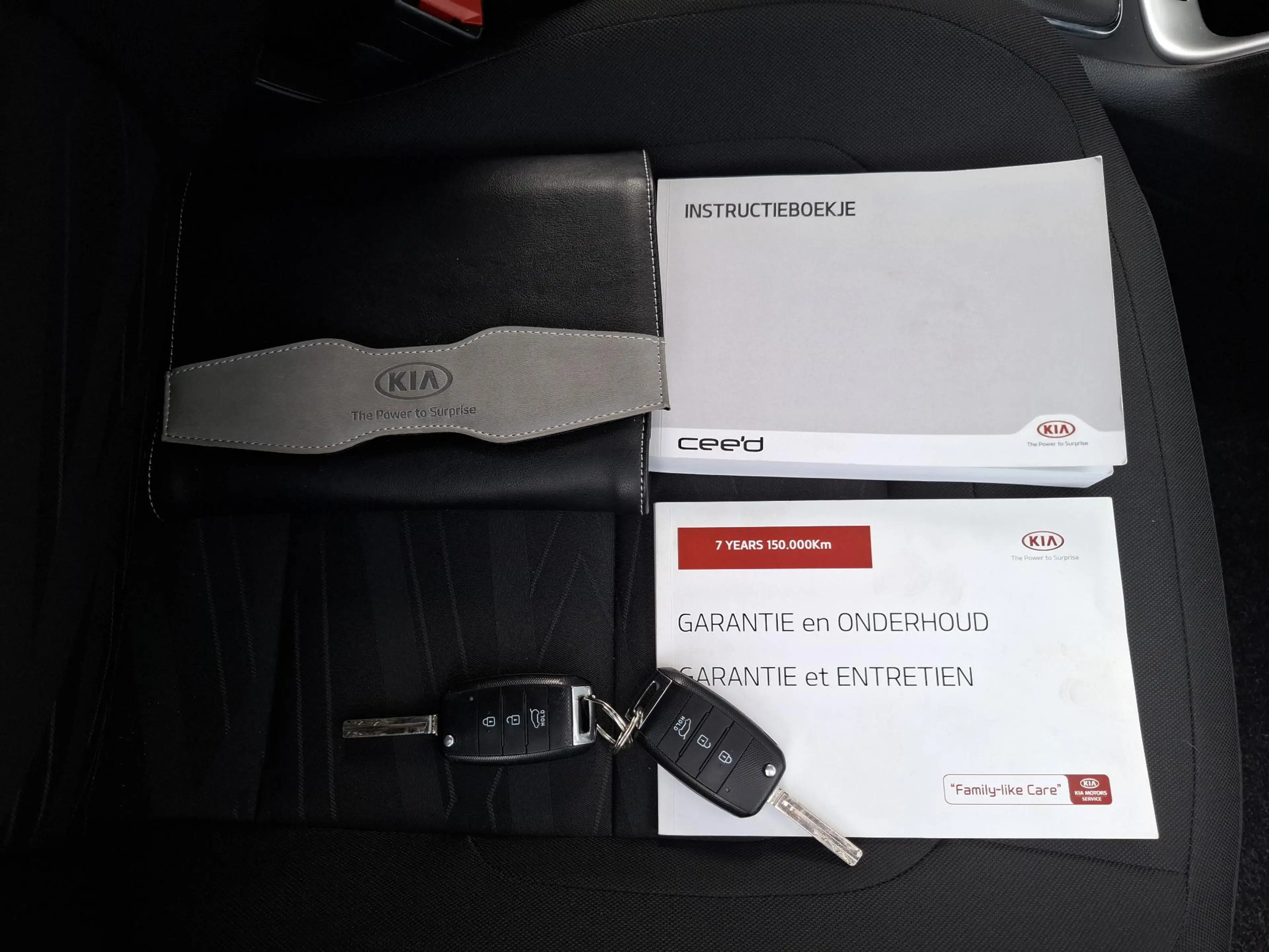 Kia Ceed SW / cee'd SW Sportswagon 1.4 GDi Navigator Airco/Nav/Cam — photo 9