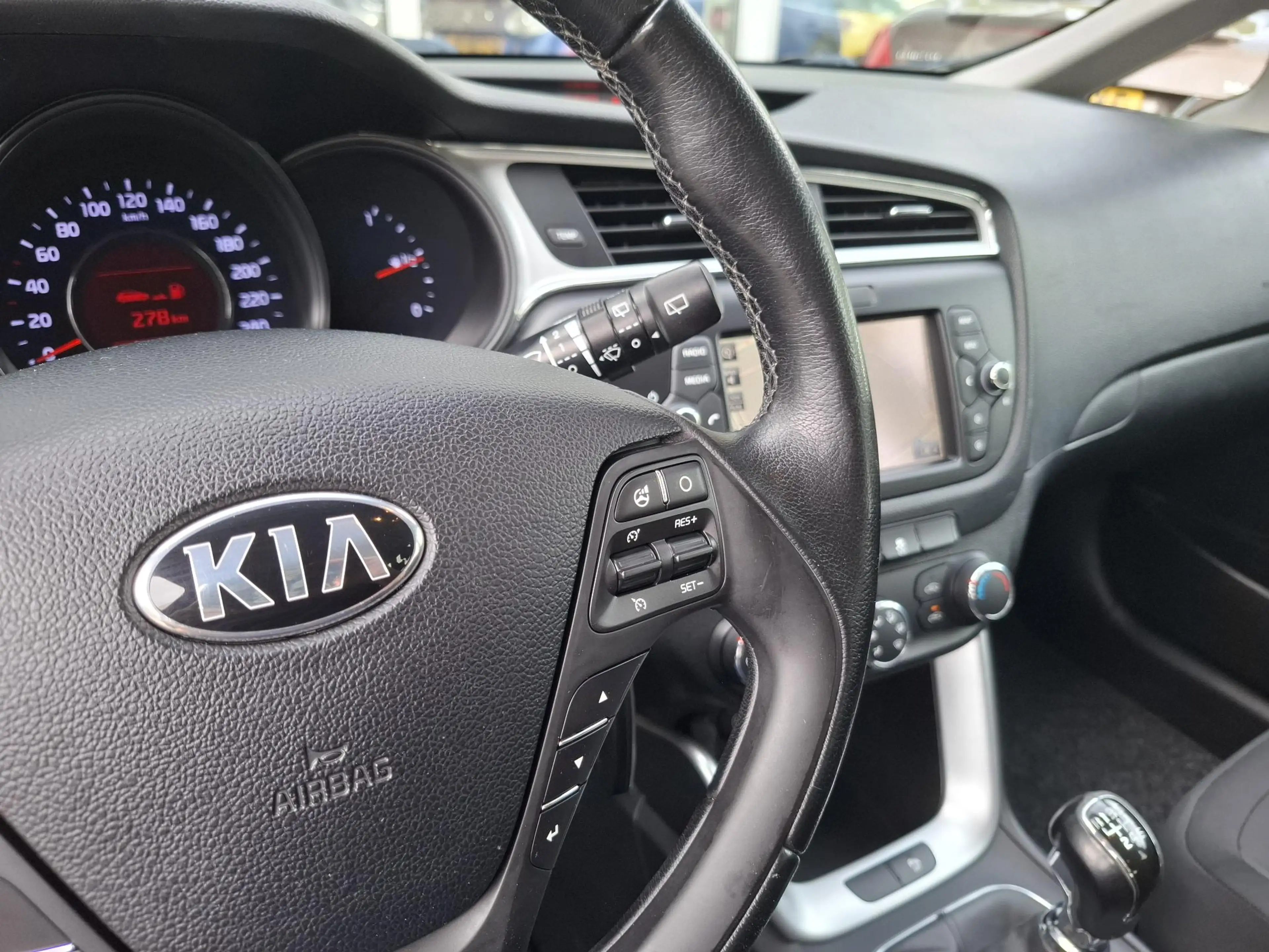 Kia Ceed SW / cee'd SW Sportswagon 1.4 GDi Navigator Airco/Nav/Cam — photo 11