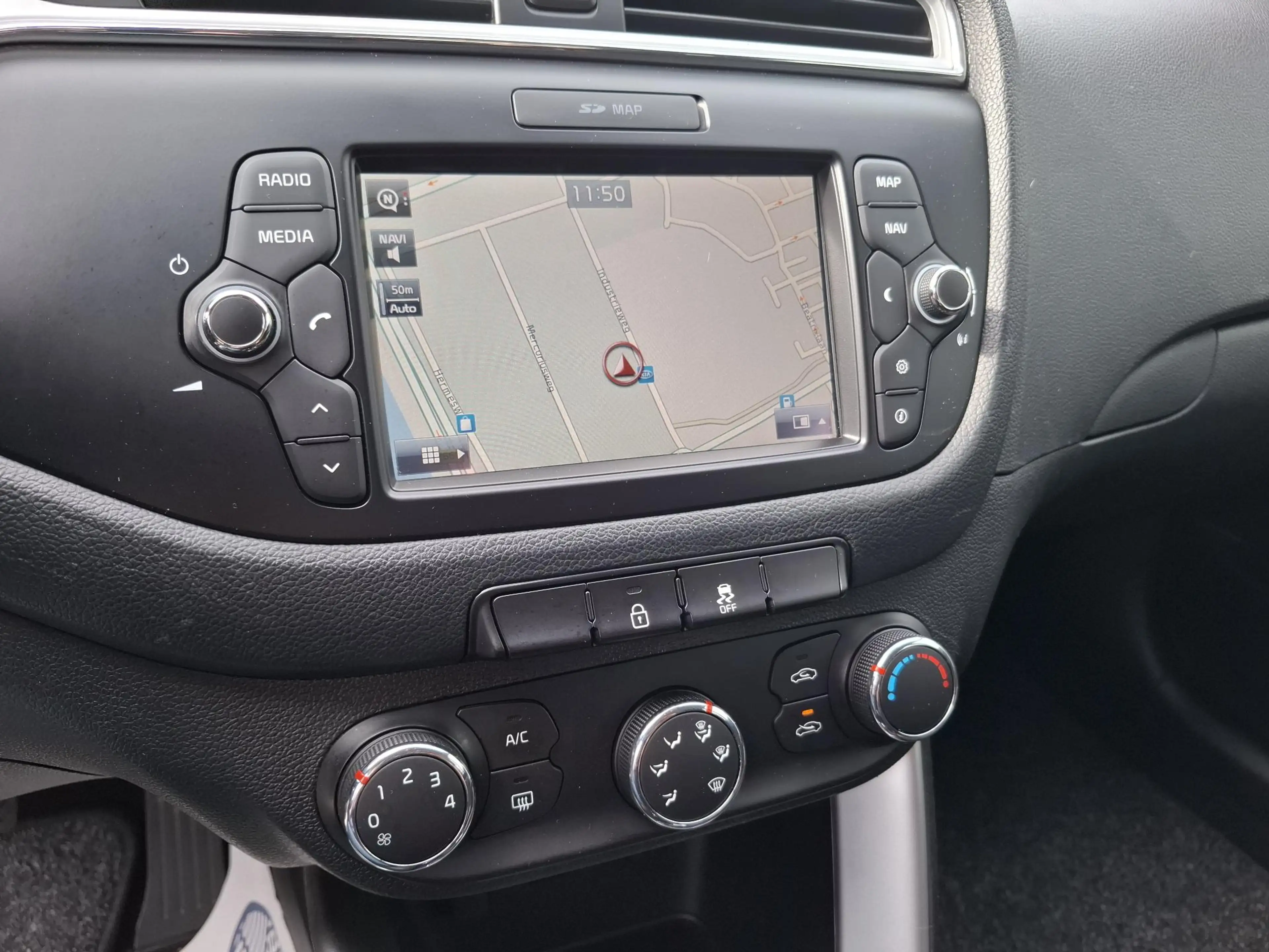 Kia Ceed SW / cee'd SW Sportswagon 1.4 GDi Navigator Airco/Nav/Cam — photo 12