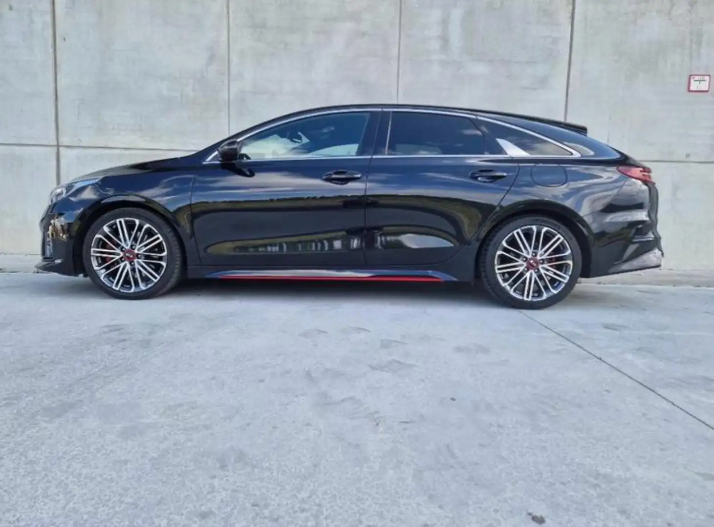 Kia ProCeed / pro_cee'd 1.6 T-GDI OPF GT Zwart - 2